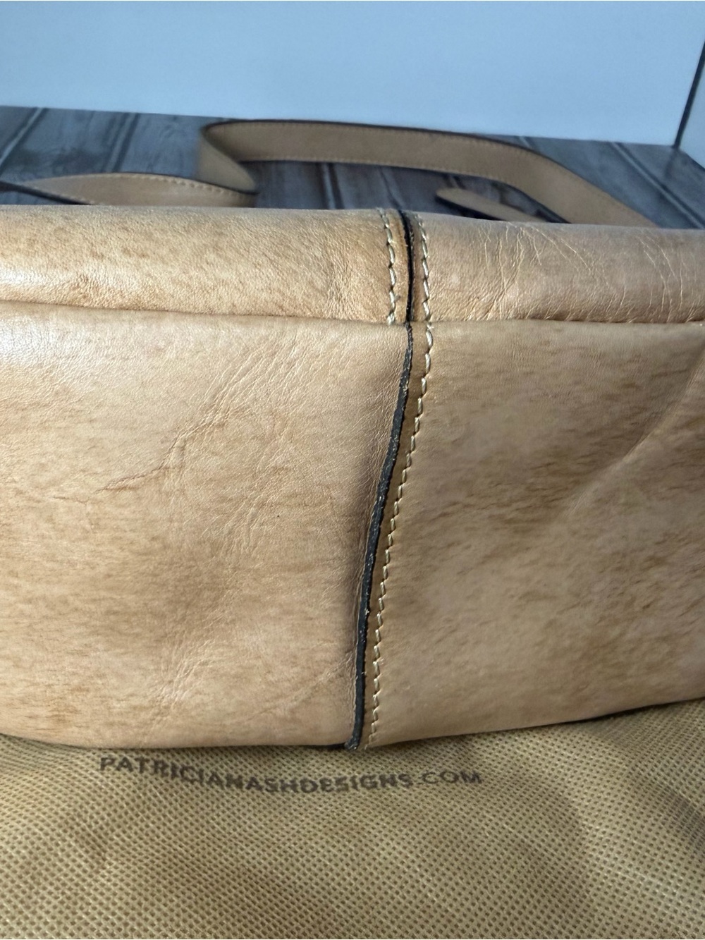 Patricia Nash Beige Tooled Floral Leather Crossbody - Picture 8 of 8